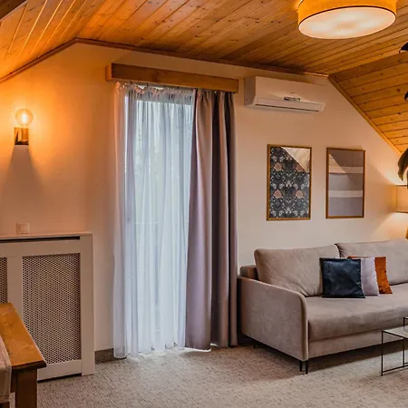 Perla Beskidu Bed & Breakfast 3*