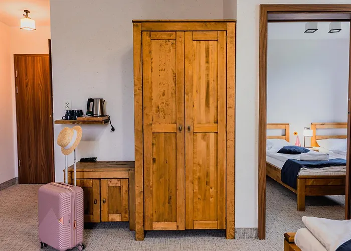 Perla Beskidu 住宿加早餐酒店 3*